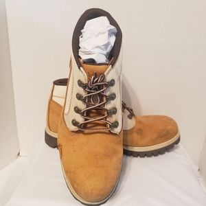 Timberland Two Tone Boots Size 11 M Wheat And Cream
